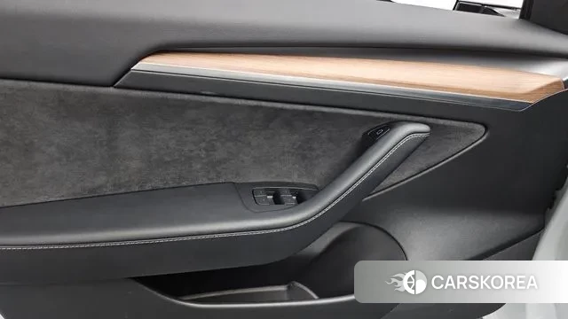 Tesla Model 3 id 3043405 из Кореи 8