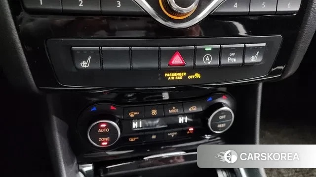 Infiniti Q30 id 3578737 из Кореи 8