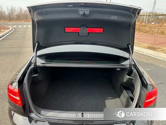 Volkswagen Magotan id 4207820 из Китая 8