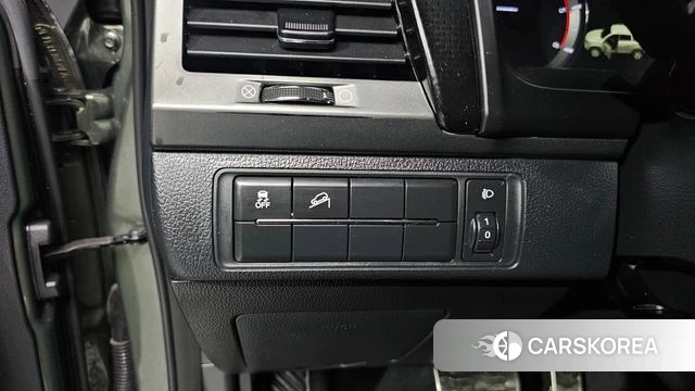 Ssangyong The New Rexton Sports Cannes id 4355660 из Кореи 8
