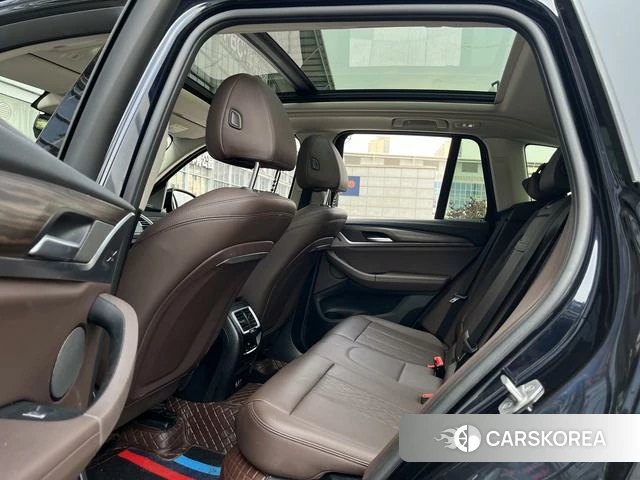 BMW X3 id 4392000 из Китая 8