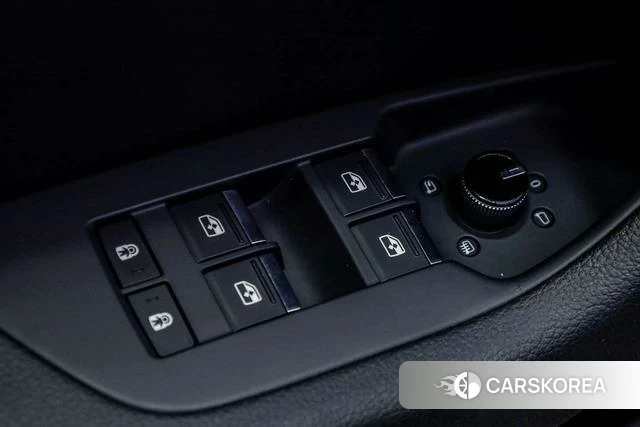 Audi A7L id 4328765 из Китая 8