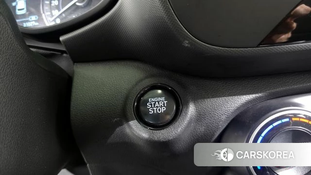 Hyundai Venue id 3851889 из Кореи 8