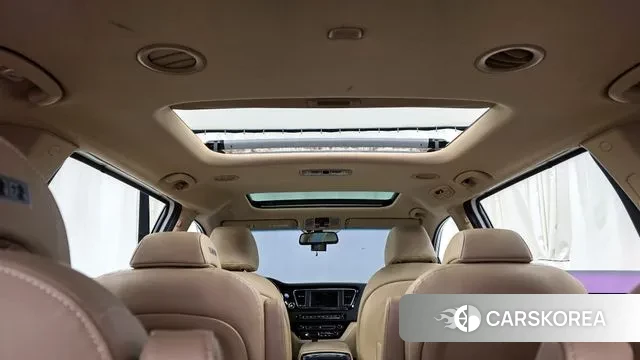 Kia The New Carnival id 3692766 из Кореи 8