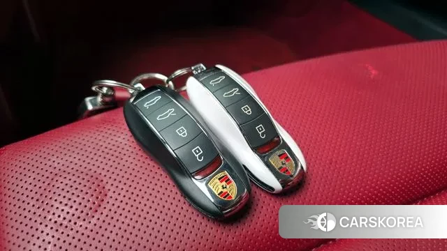 Porsche 718 Boxster id 3306590 из Кореи 8