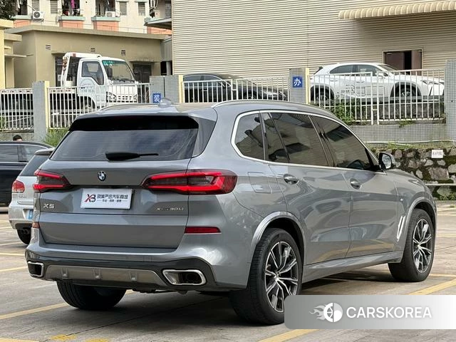 BMW X5 id 4299491 из Китая 8