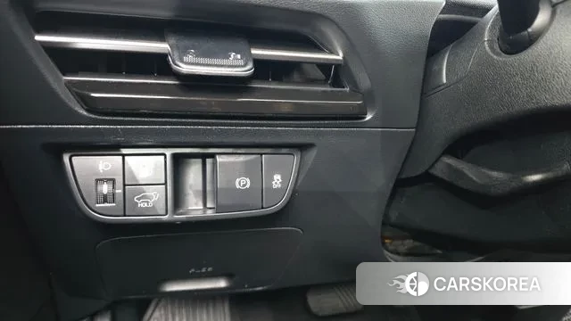 Kia EV6 id 3323555 из Кореи 8