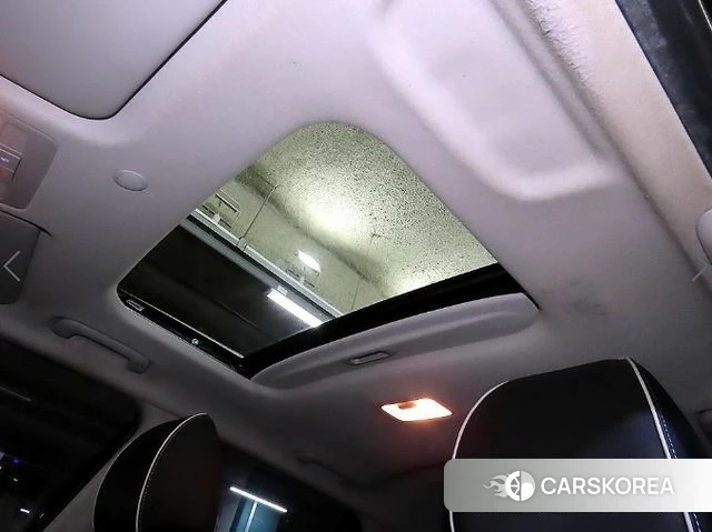 Hyundai Venue id 3936354 из Кореи 8