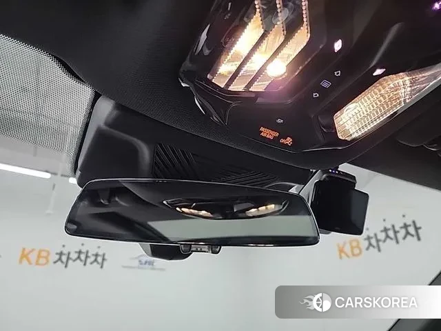 BMW 5 Series (G60) id 3619840 из Кореи 8