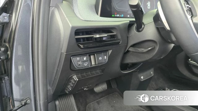 Kia EV6 id 4401377 из Кореи 8