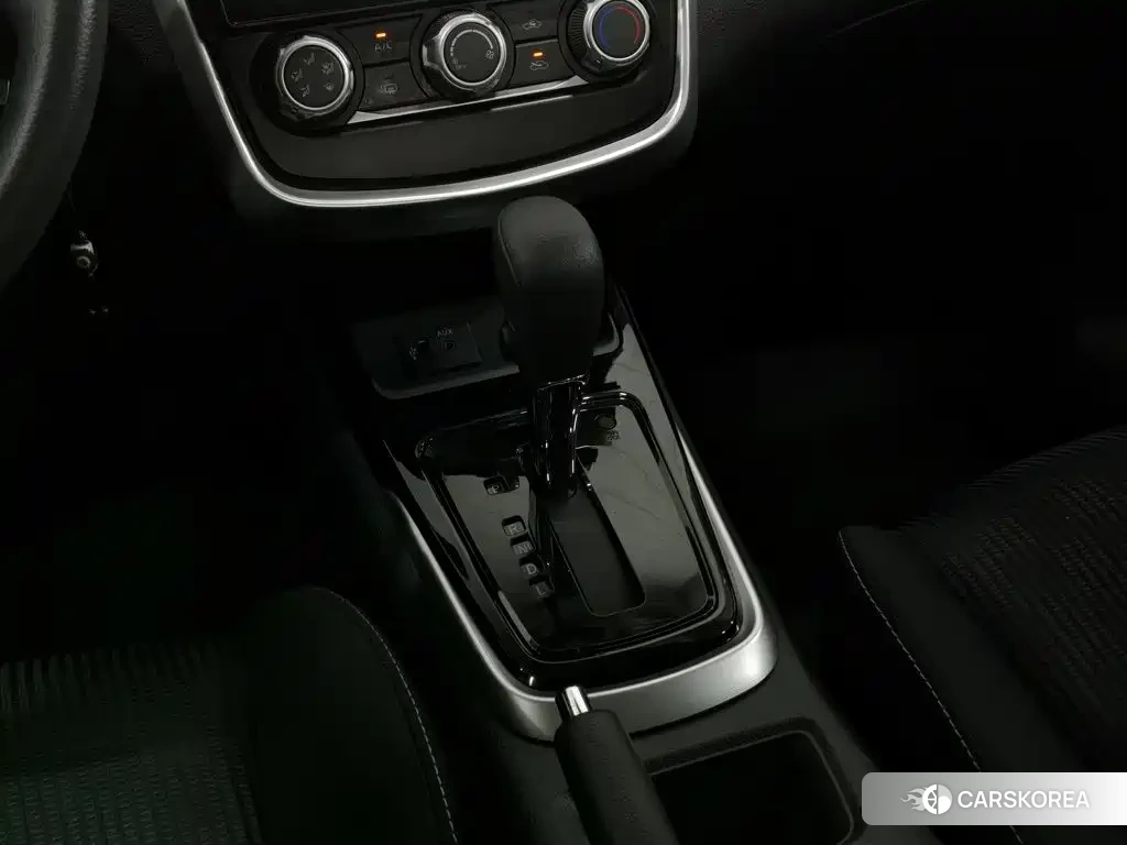 Nissan Tiida id 4600347 из Китая 8