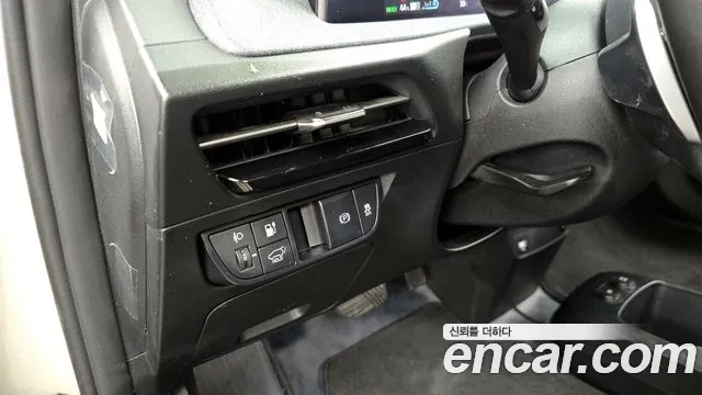 Kia EV6 id 2878954 из Кореи 8