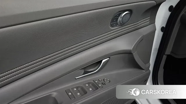 Hyundai Avante (CN7) id 3406249 из Кореи 8