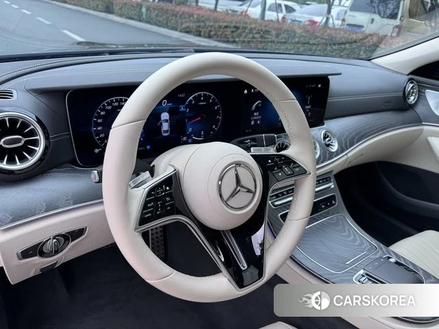 Mercedes-Benz CLS id 4260203 из Китая 8