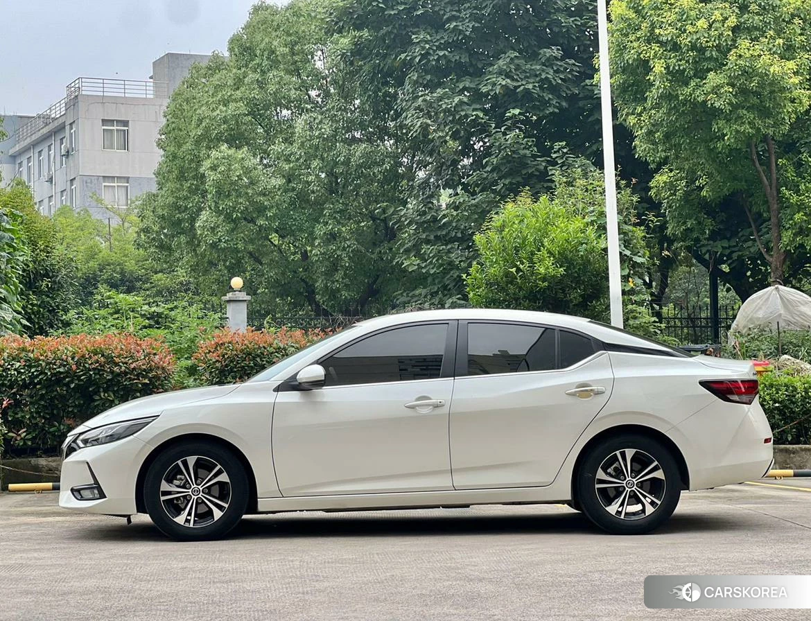 Nissan Sylphy id 4514973 из Китая 8