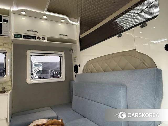 Hyundai Staria id 4592028 из Кореи 8