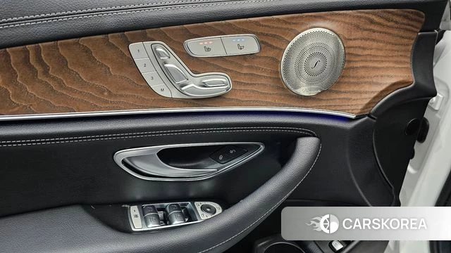 Mercedes-Benz E-Class W213 id 4302538 из Кореи 8