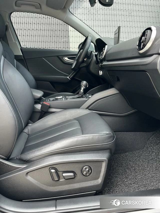 Audi Q2L id 4259405 из Китая 8