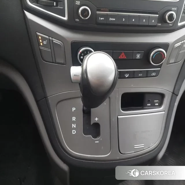 Hyundai The New Grand Starex id 3608086 из Кореи 8