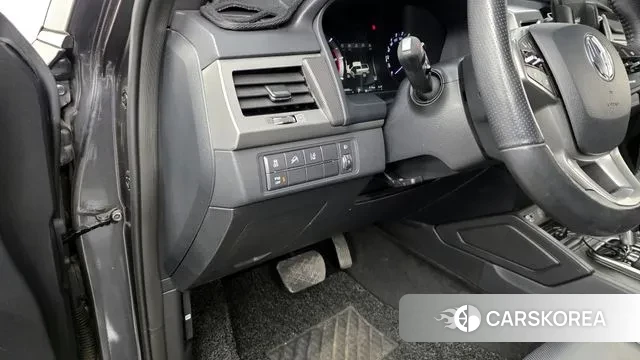 Ssangyong Rexton Sports Cannes id 3708956 из Кореи 8