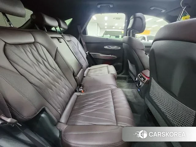 Genesis GV70 id 3507528 из Кореи 8