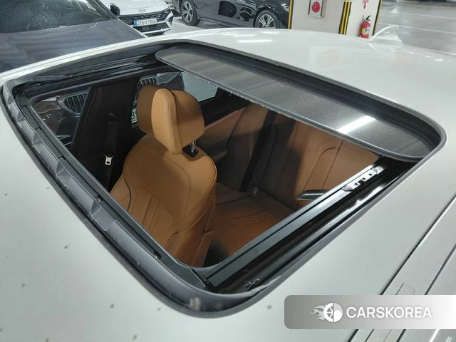 BMW 5 Series (G30) id 3941158 из Кореи 8