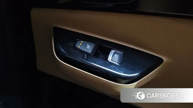 Kia Carnival 4th generation id 3037208 из Кореи 8