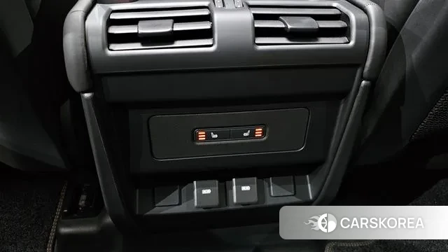 Land Rover Defender (L663) id 3739375 из Кореи 8