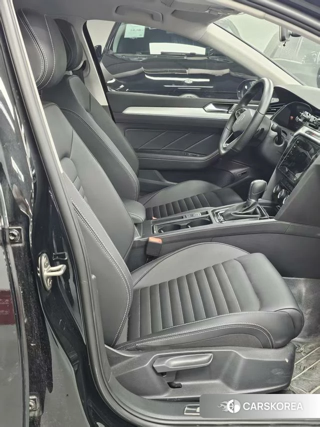 Volkswagen Magotan id 4277056 из Китая 8