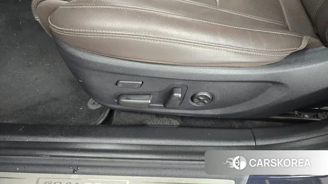 Hyundai The New Grandeur IG Hybrid id 3203143 из Кореи 8