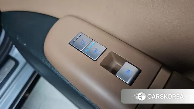 Hyundai Grandeur (GN7) id 3740122 из Кореи 8