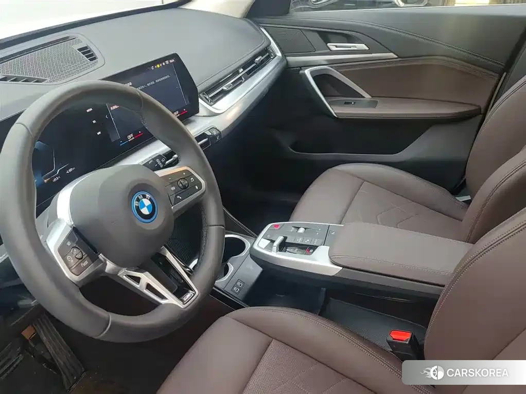 BMW iX1 id 4570630 из Китая 8