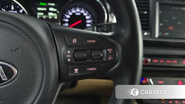 Kia All New Carnival id 4286382 из Кореи 8