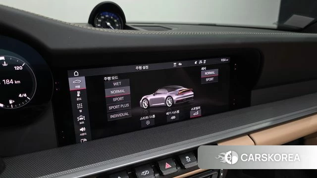 Porsche 911(992) id 4445901 из Кореи 8