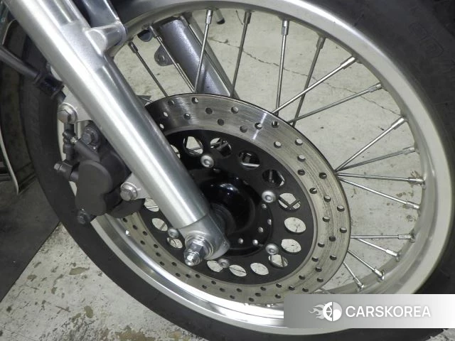 Yamaha SR400 id 4236858 из Японии 8