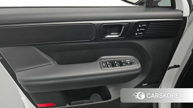 Hyundai Santa Fe (MX5) id 3876418 из Кореи 8