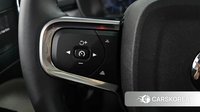 Volvo XC40 id 3921512 из Кореи 8