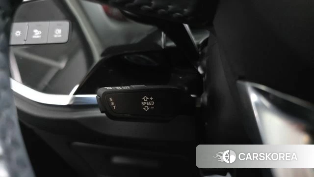 Audi Q3 (F3) id 4586593 из Кореи 8