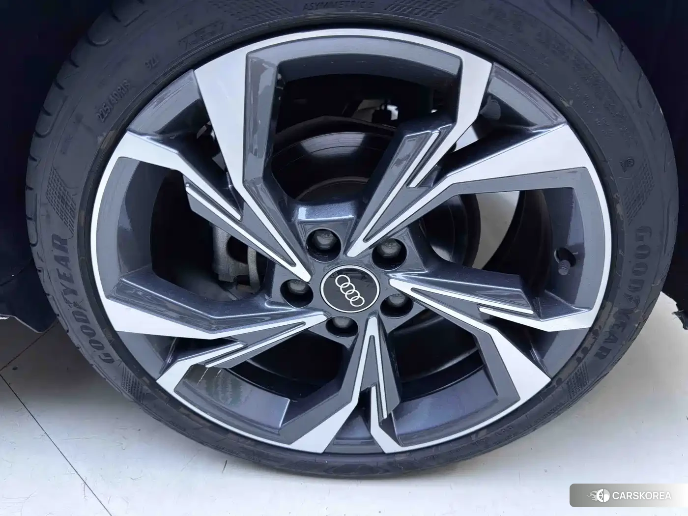 Audi A3 id 4664593 из Китая 8