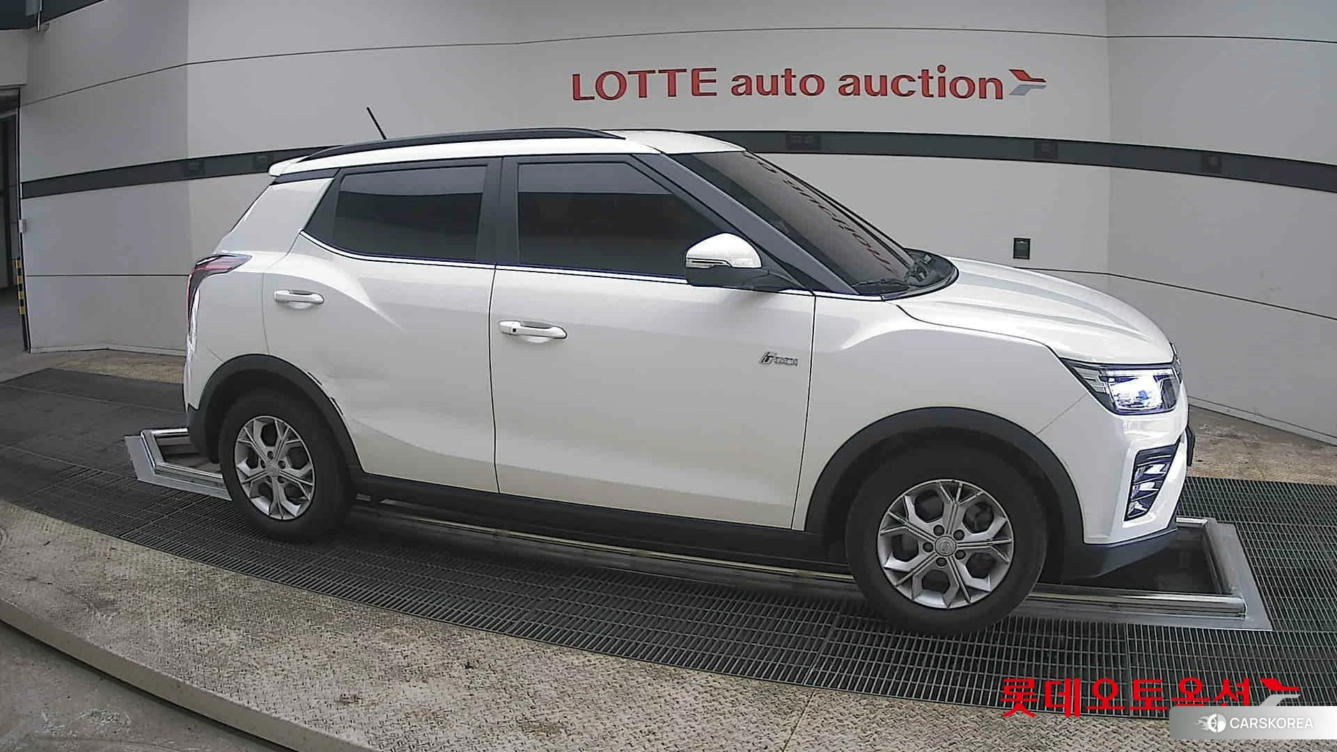 SsangYong Tivoli id 3869457 из Кореи 8