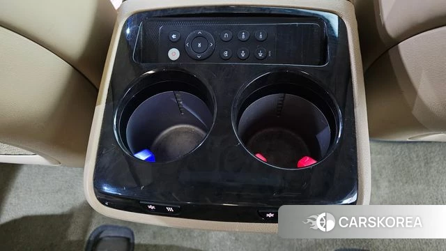 Kia The New Carnival id 3894108 из Кореи 8