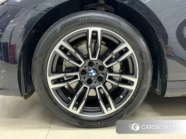 BMW 5 series id 4276076 из Китая 8
