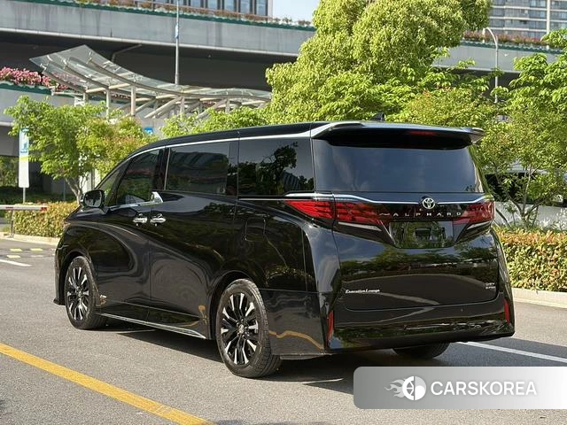 Toyota Elfa id 4275878 из Китая 8