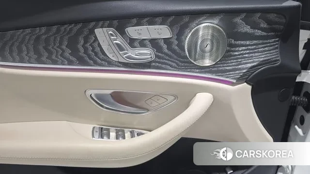 Mercedes-Benz E-Class W213 id 3196536 из Кореи 8