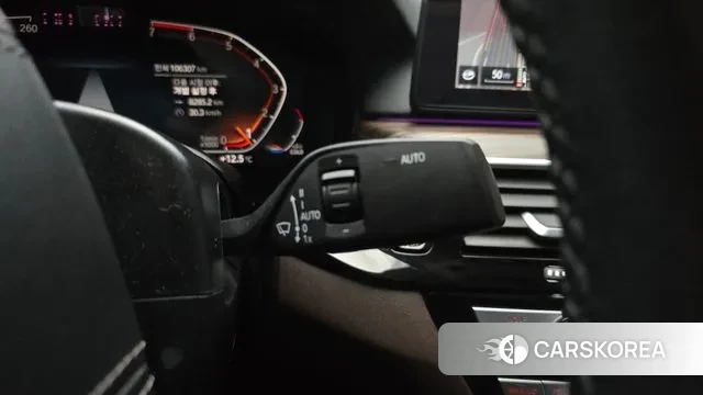 BMW 5 Series (G30) id 3611954 из Кореи 8