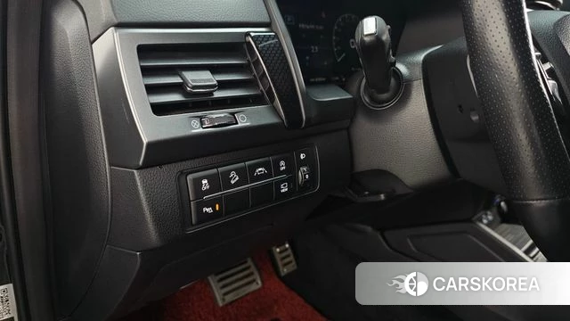 Ssangyong The New Rexton Sports Cannes id 3812225 из Кореи 8