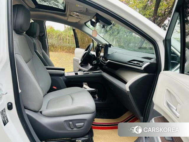 Toyota Saina id 4279195 из Китая 8