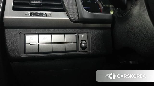 Ssangyong Rexton Sports id 3924886 из Кореи 8