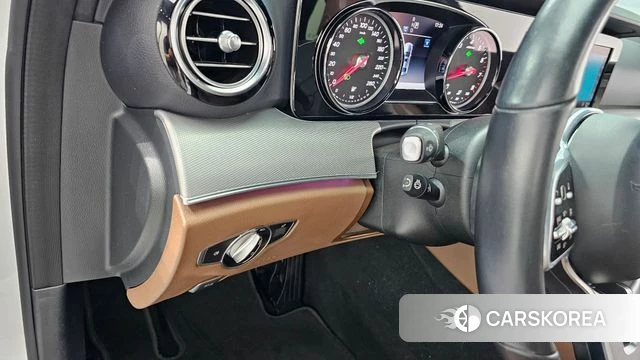 Mercedes-Benz E-Class W213 id 4620450 из Кореи 8