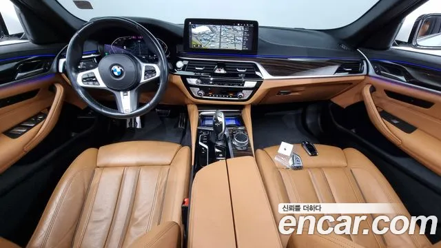 BMW 5 Series (G30) id 2699067 из Кореи 8